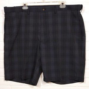 Haggar men's charcoal with black patterned flat front shorts with pockets. NWT